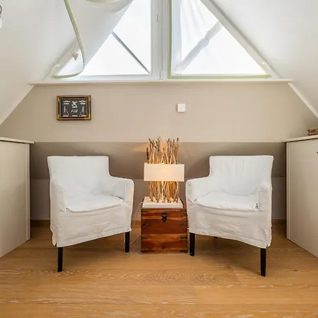 Mueggenburger Weg 38 Haus Godewind * Zingst