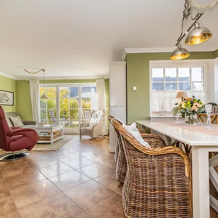 Holiday home Mueggenburger Weg 38 Haus Godewind *